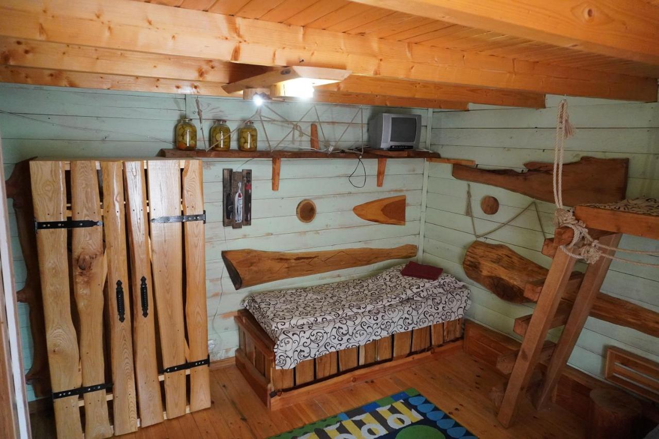 Kostel House * Mykulychyn