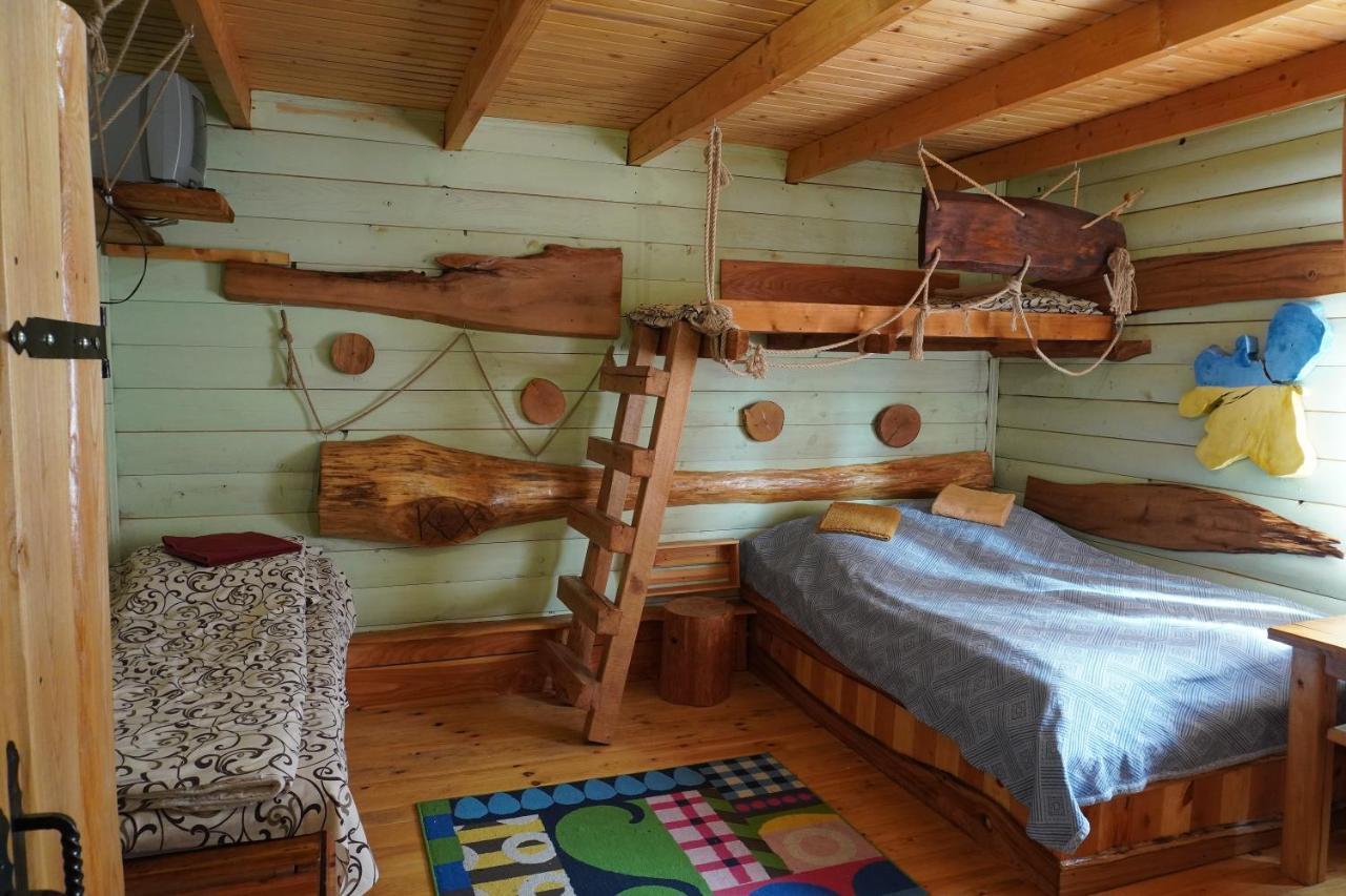 Kostel House * Mykulychyn