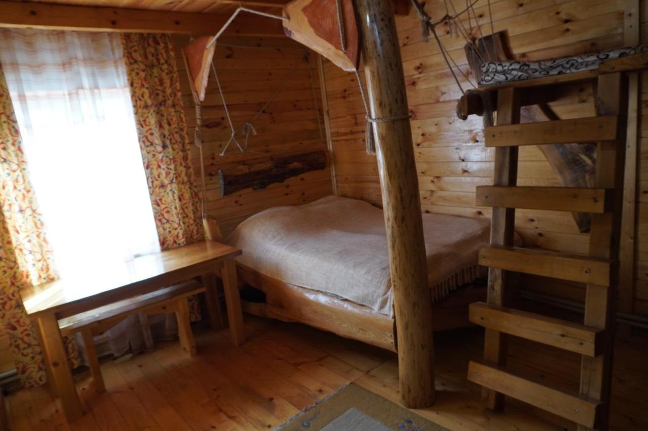 Kostel House Otel Mykulychyn